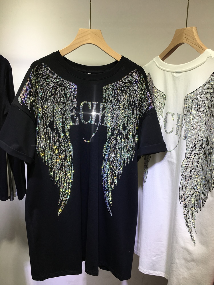 L-4XL Oversize Rhinestone Ange - Streetwear Clothing Brand 评论和价格